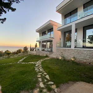 Summer Wine Boutique , Dhërmi Albanië