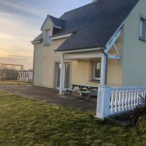  Hébergement de vacances Gîte Argouges