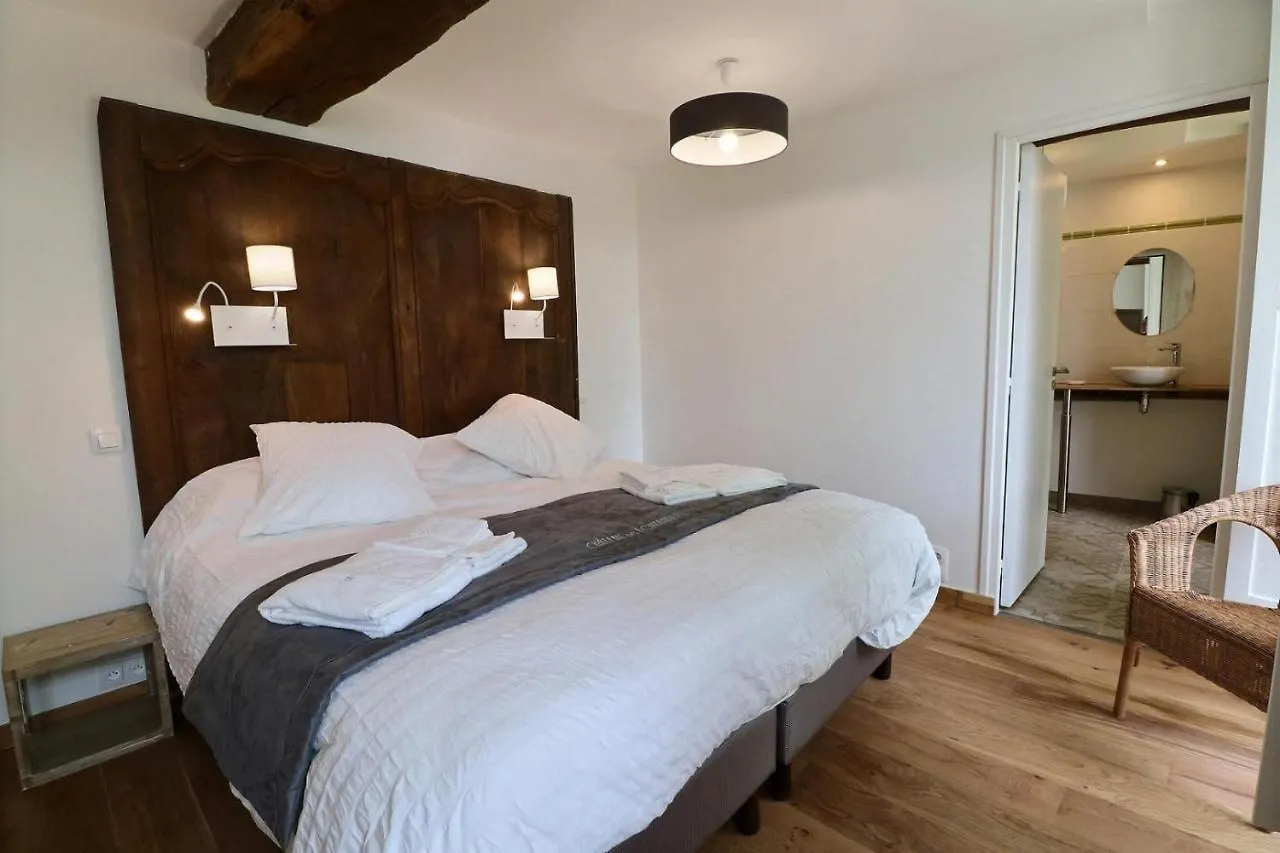 Chateau Des Fontenelles Chavagne Apartment
